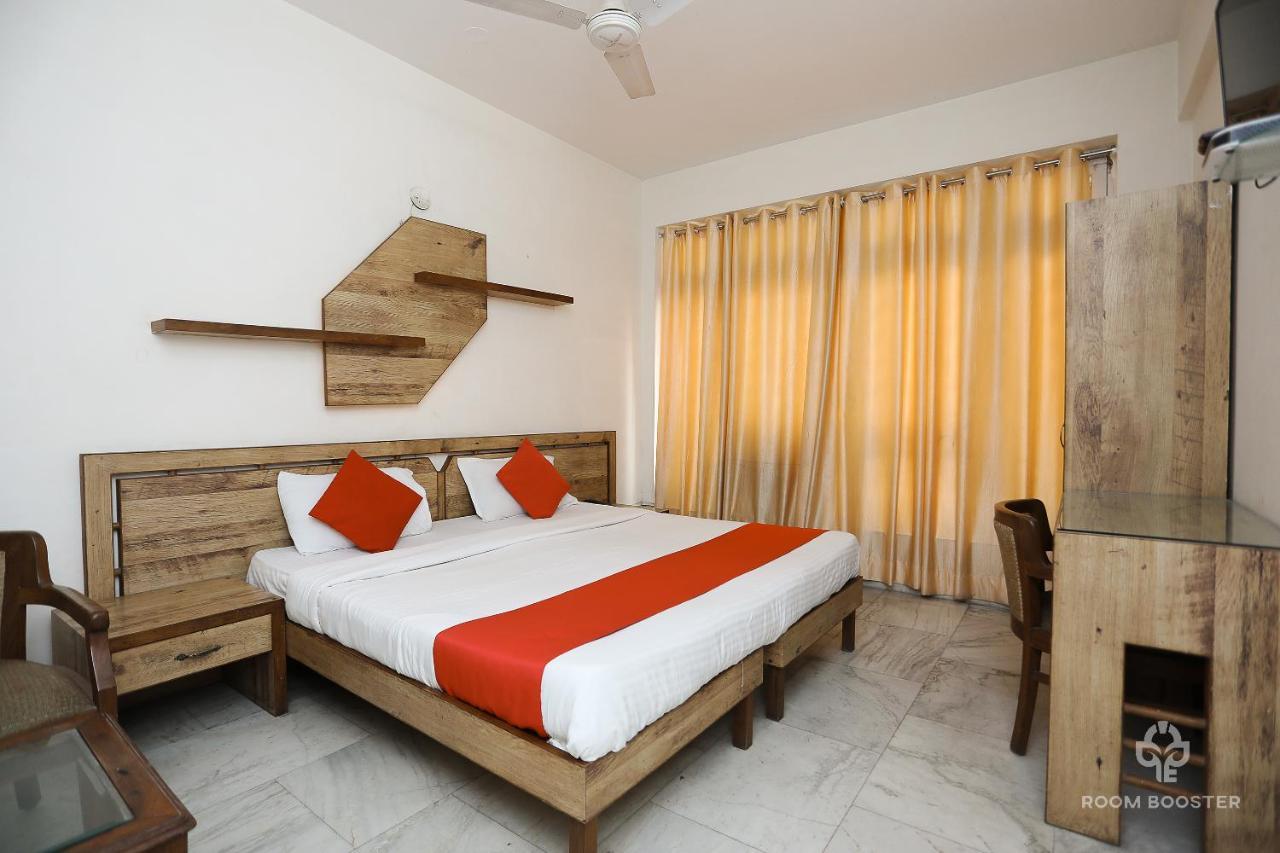 Hotel Inderlok Рішикеш Екстер'єр фото